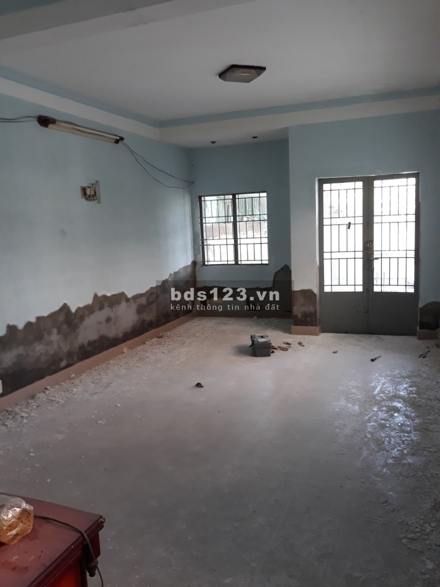 Cần cho thuê nhà nguyên căn dtsd 144m2, ở Bình Chánh giá 16 triệu/tháng, khu dân cư đông