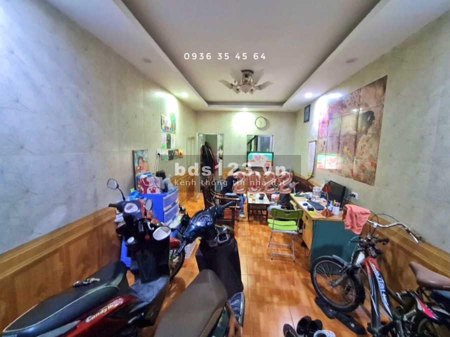 Tôi cần bán nhà 2 tầng DT 36m2 khu phân lô Thanh Xuân giá 3 tỷ 4 có thương lượng