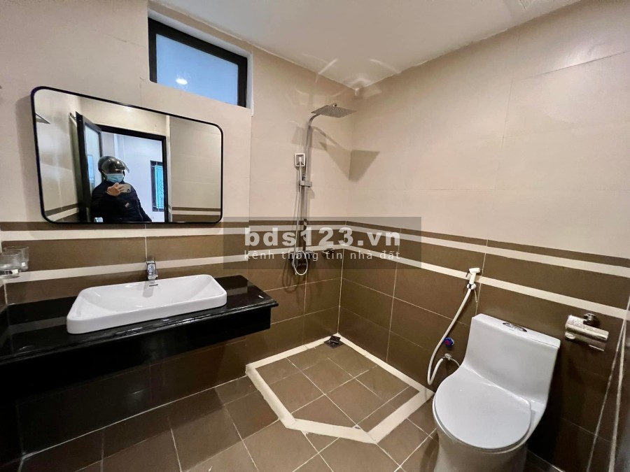 Nhà mới kính koong Vĩnh Hưng, vị trí đắc địa, ô tô gần, dtsd 35m2, 5 tầng giá bán 2.9 tỷ