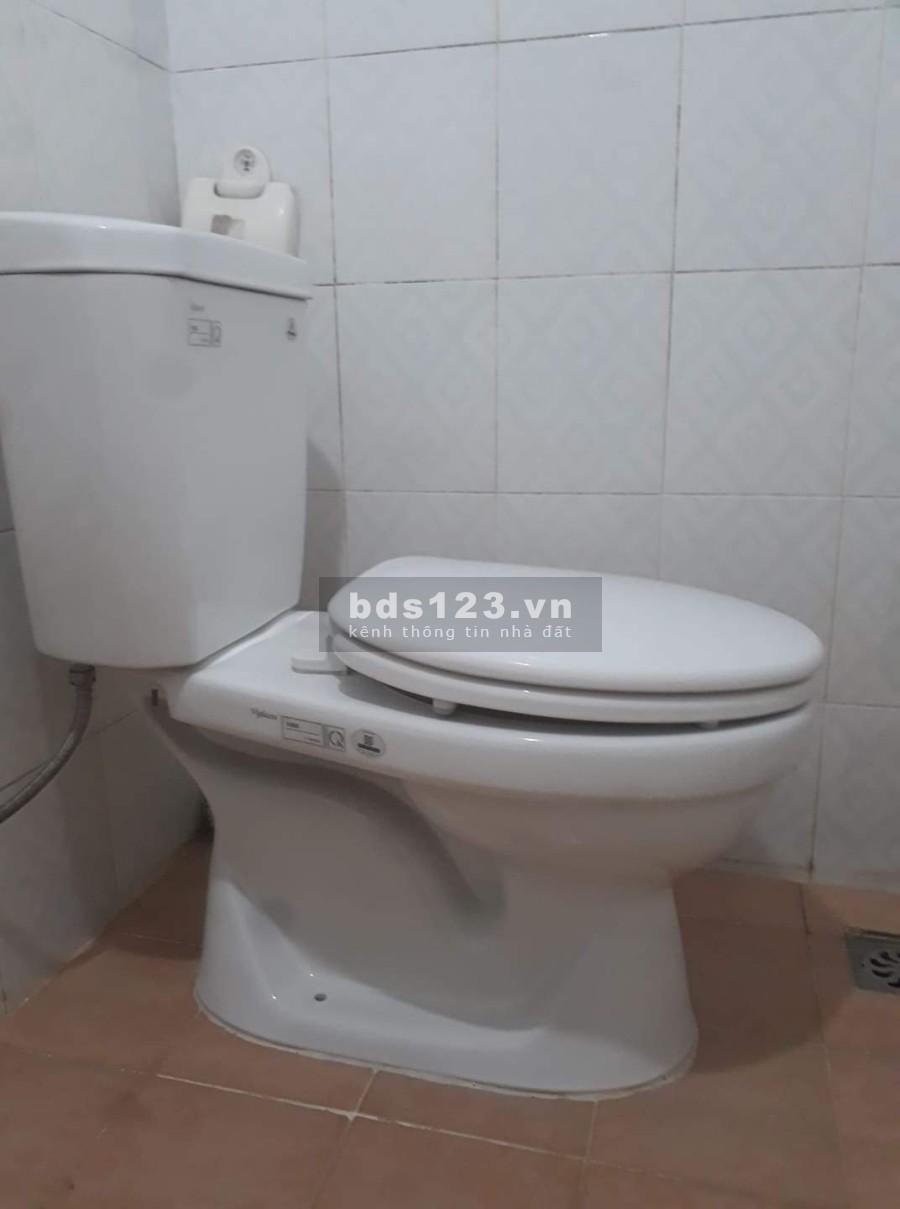 Phòng trọ đường Tôn Thất Tùng, Đống Đa diện tích sử dụng 25m² khu dân cư đông đúc