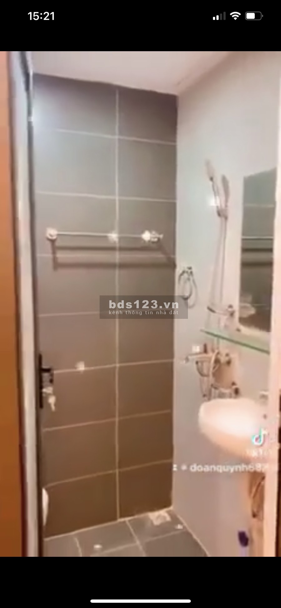 Bạn chỉ cần xách va li đến và ở ngay - không cần lo lắng, khu dân cư đông đúc, giá tốt