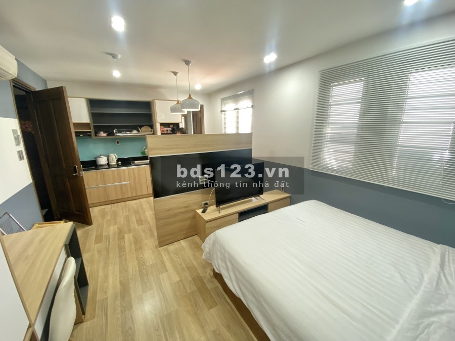 Cho thuê căn hộ phong cách sang trọng hiện đại tại Quận 1, đầy đủ tiện ích, khu an ninh