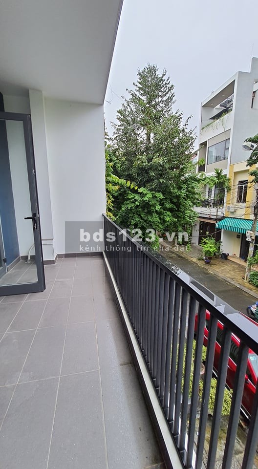 Bán nhà mới 2 tầng mặt tiền Hồ Tông Thốc gần Nguyễn Hữu Thọ, gần chợ Nguyễn Tri Phương