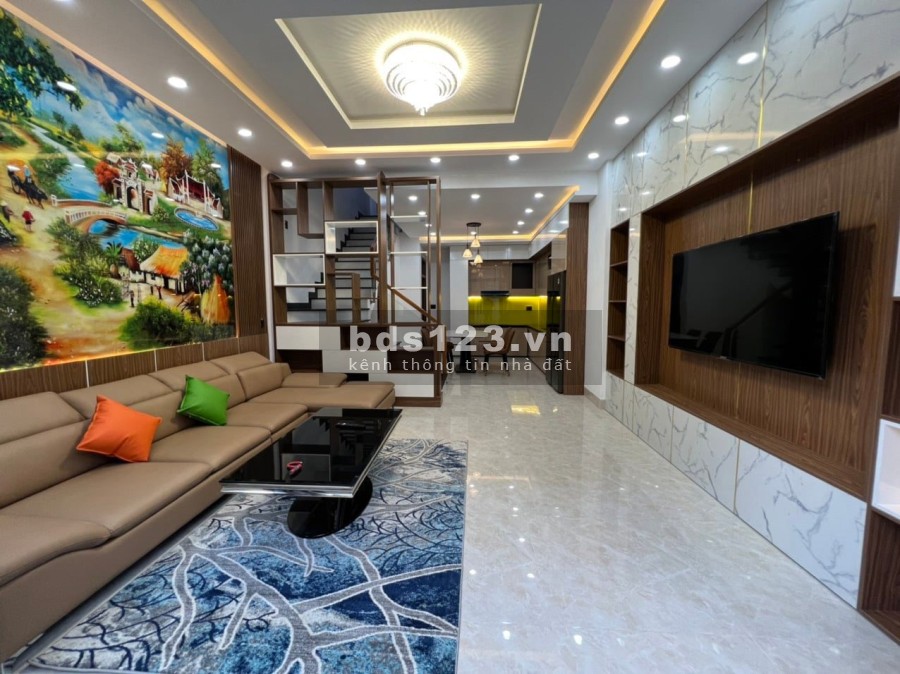 Kẹt tiền bán gấp Nguyễn Hữu Thọ 56m2, 4 tầng, hẻm ô tô, kinh doanh
