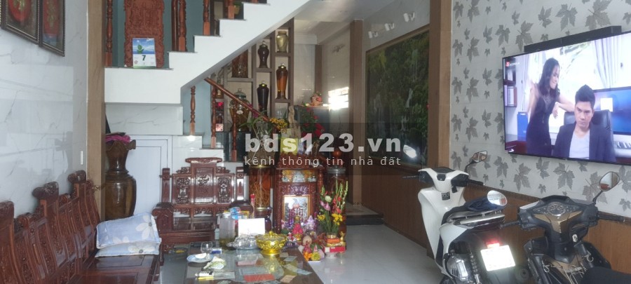 Bán nhà đẹp Phường Tân Chánh Hiệp, Quận 12 giá bán 3.5 tỷ, bớt lộc giá tốt, khu dân cư đông đúc