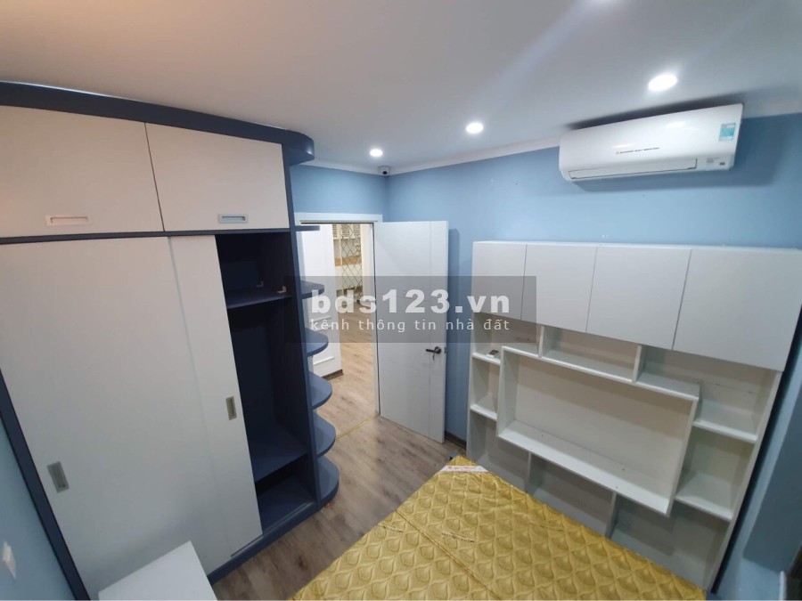 Chuyển nhượng căn hộ 81m2 FULL Nội thất , giá chỉ 2.3 tỷ tại dự án Valencia Long Biên Hà Nội