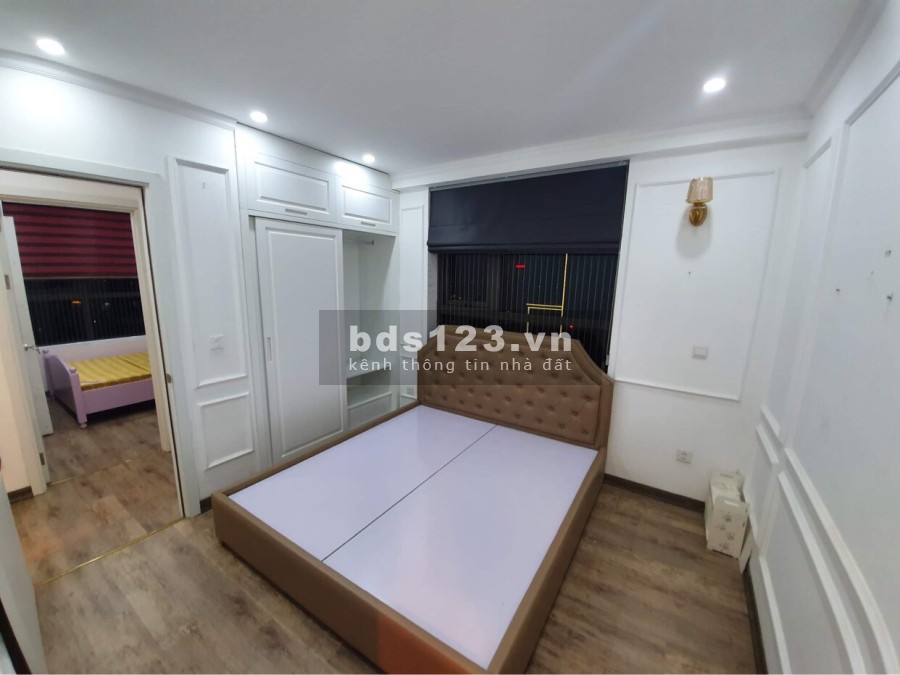 Chuyển nhượng căn hộ 81m2 FULL Nội thất , giá chỉ 2.3 tỷ tại dự án Valencia Long Biên Hà Nội