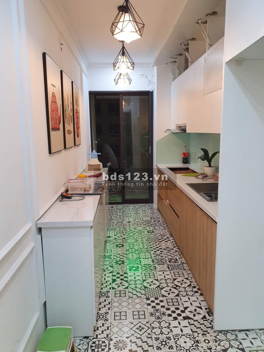 Chuyển nhượng căn hộ 81m2 FULL Nội thất , giá chỉ 2.3 tỷ tại dự án Valencia Long Biên Hà Nội