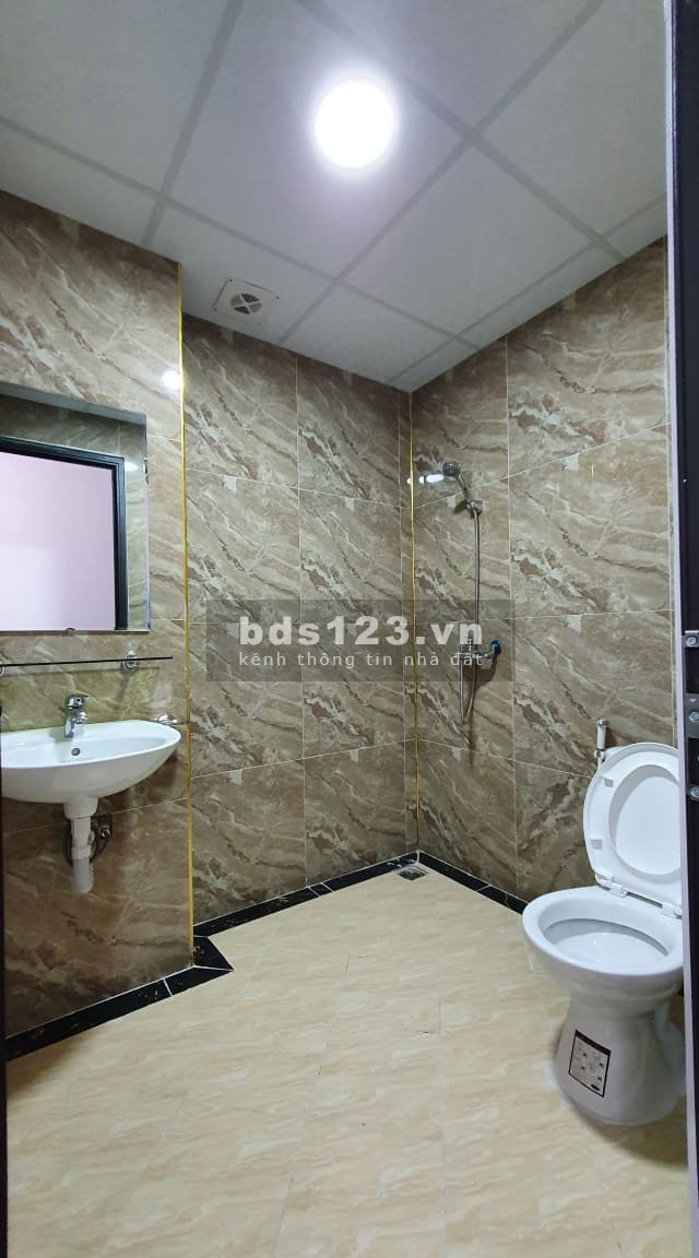 Nhà siêu đẹp cách ô tô 50m, trung tâm nhiều tiện ích vào ở là thích ngay, đúc 5 tầng kiên cố