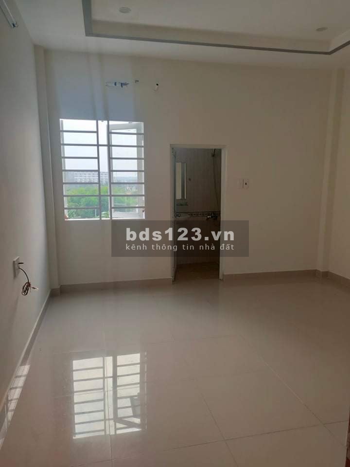 Nhà mới 100% để ở làm văn phòng view sông Sài Gòn giá 15 triệu/tháng, đường lớn khu dân cư