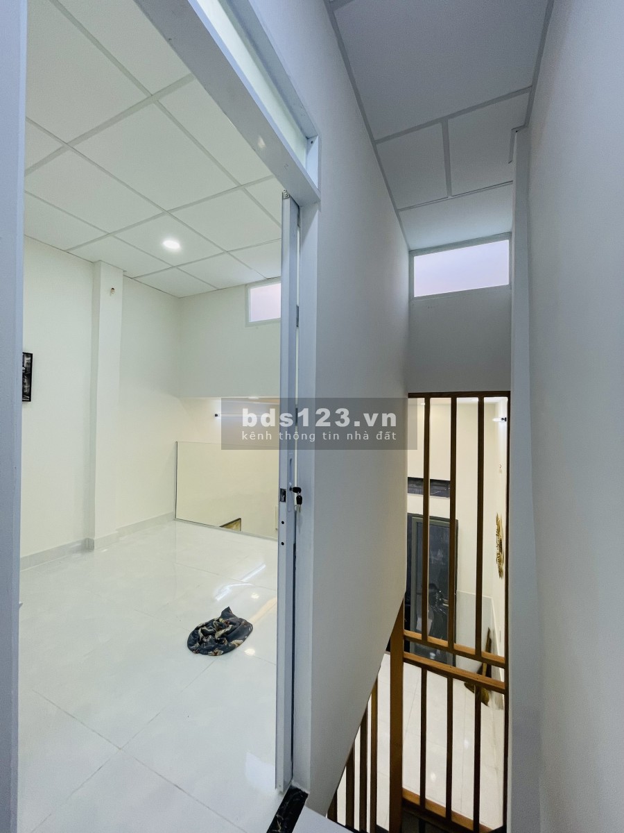 Điện Biên Phủ - Trệt Lửng - 2PN+2WC - Sát Vinhomes , gần Q1...,