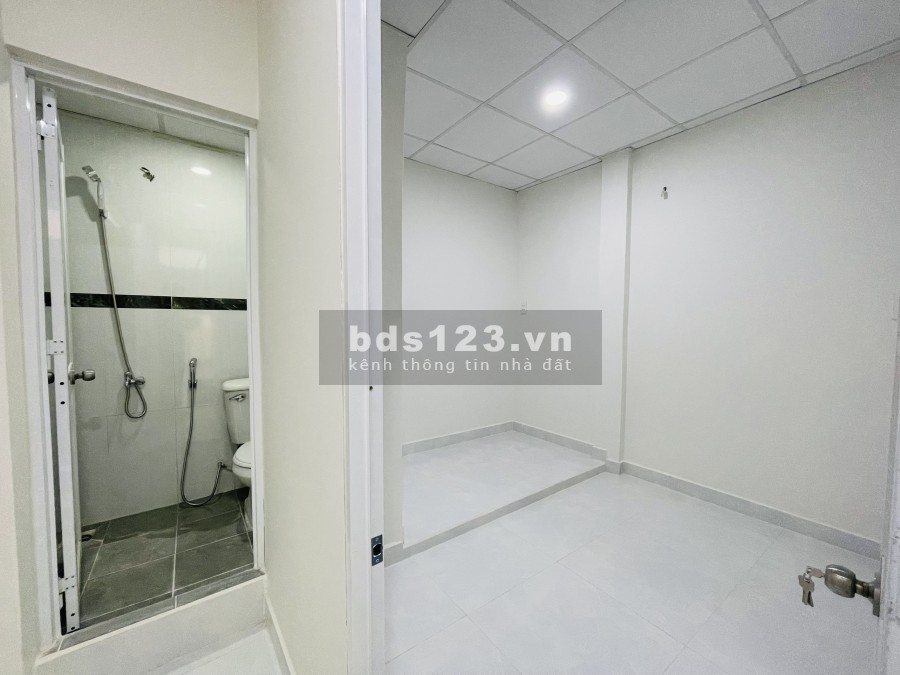 Điện Biên Phủ - Trệt Lửng - 2PN+2WC - Sát Vinhomes , gần Q1...,