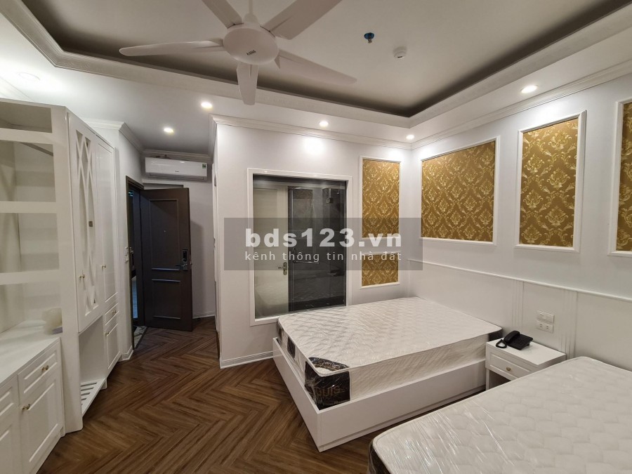 Bán khách sạn 120m2 mặt đường Hạ Long, có thể thiết kế 16 phòng+1 nhà hàng tầng 1.