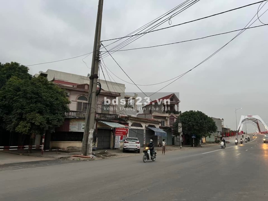 Cho thuê nhà, đất, văn phòng miễn trung gian, khu dân cư đông đúc, hướng tốt, gió vào mát mẻ