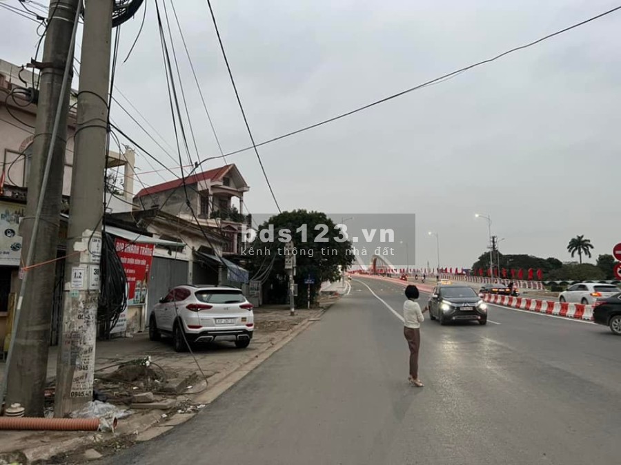 Cho thuê nhà, đất, văn phòng miễn trung gian, khu dân cư đông đúc, hướng tốt, gió vào mát mẻ
