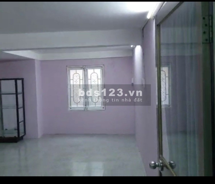 Chính chủ bán/cho thuê căn hộ diện tích 96m2 ngay chợ Bà Chiểu bàn giao sổ đầy đủ