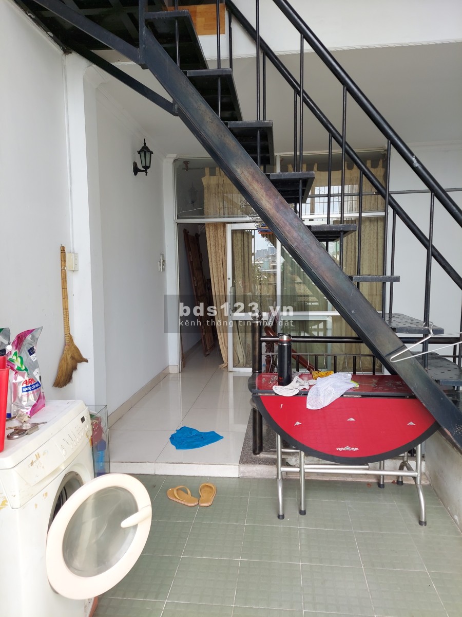 Nhà chính chủ cần bán nhanh dtsd 70m2, giá bán 6.8 tỷ, hẻm 100 Lê Văn Duyệt, Bình Thạnh