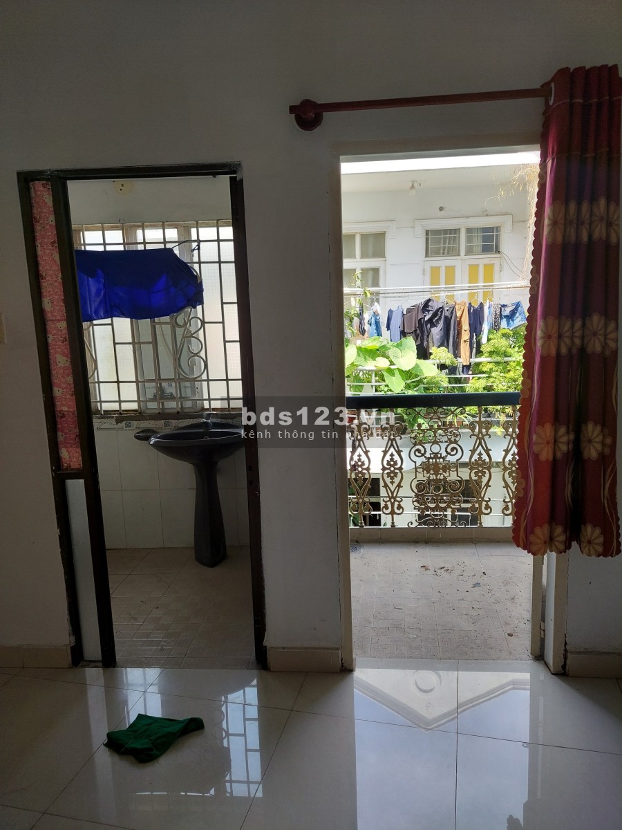 Nhà chính chủ cần bán nhanh dtsd 70m2, giá bán 6.8 tỷ, hẻm 100 Lê Văn Duyệt, Bình Thạnh