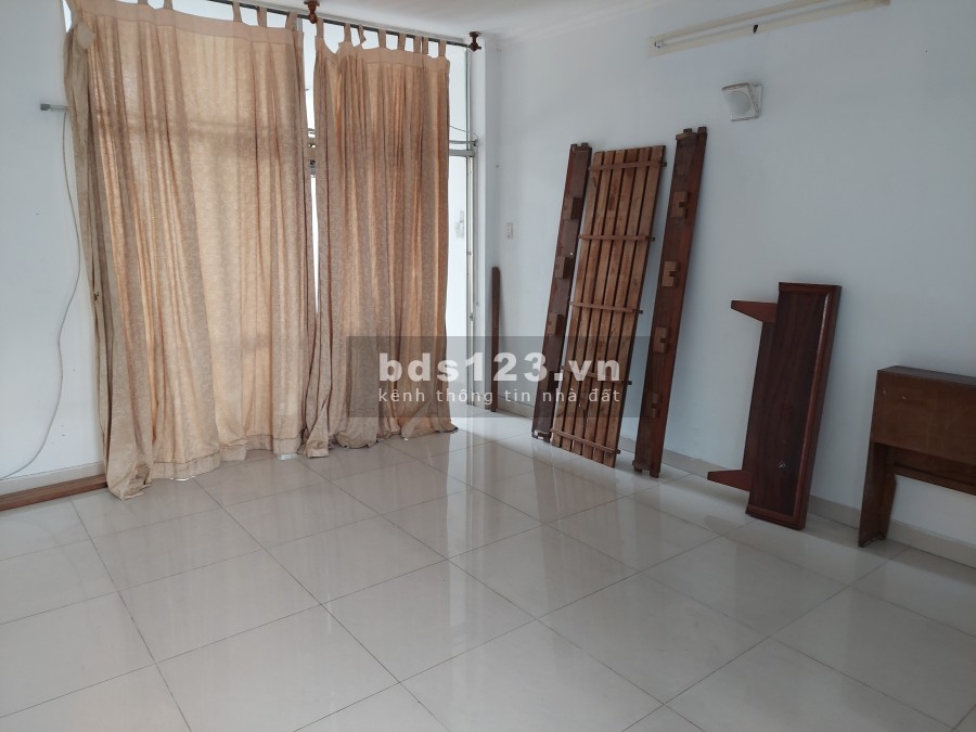 Nhà chính chủ cần bán nhanh dtsd 70m2, giá bán 6.8 tỷ, hẻm 100 Lê Văn Duyệt, Bình Thạnh