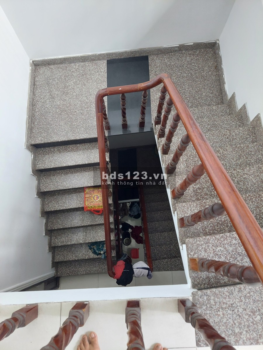 Nhà chính chủ cần bán nhanh dtsd 70m2, giá bán 6.8 tỷ, hẻm 100 Lê Văn Duyệt, Bình Thạnh