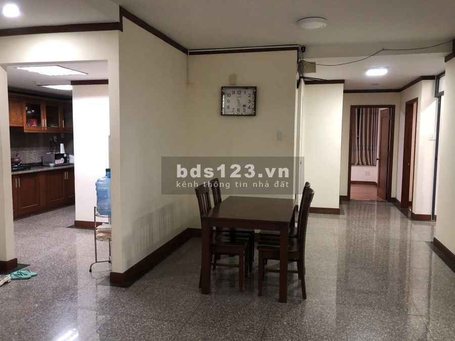 Cho thuê căn hộ thông tầng Hoàng Anh Gold House liên hệ 0902261384, giá 14.9 triệu/tháng