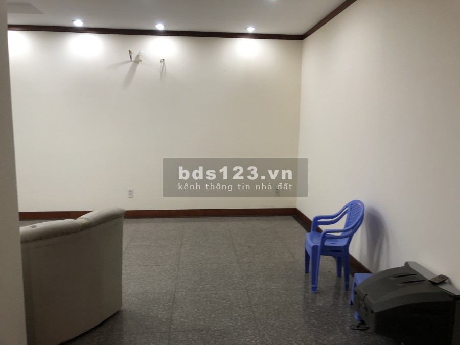 Cho thuê căn hộ thông tầng Hoàng Anh Gold House liên hệ 0902261384, giá 14.9 triệu/tháng