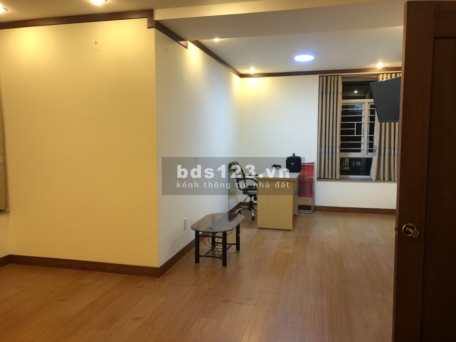 Cho thuê căn hộ thông tầng Hoàng Anh Gold House liên hệ 0902261384, giá 14.9 triệu/tháng