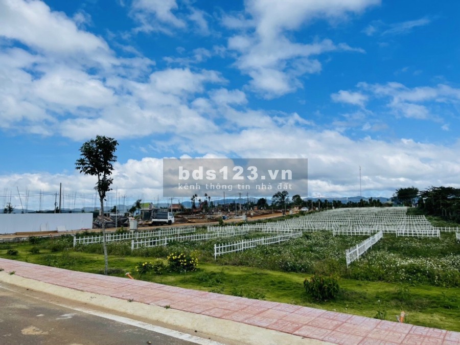 Đất nền Bảo Lâm Bảo Lộc giá bán 320 triệu sổ sẵn thổ cư liên hệ xem đất 0934082179