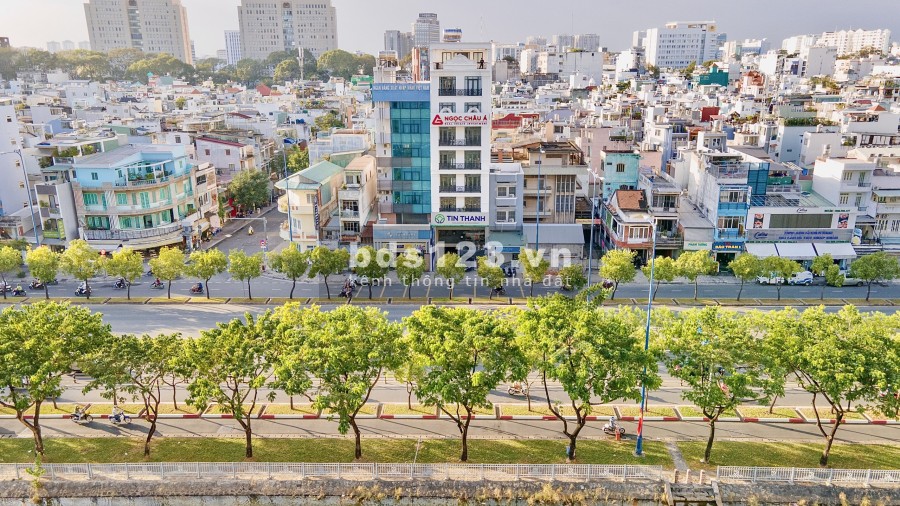 Cho thuê Văn phòng vị trí trung tâm giá ưu đãi, đầy đủ công năng khu dân cư đông đúc