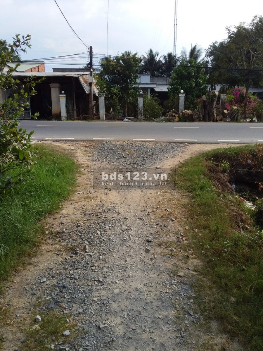 Cần bán đất pháp lý chính chủ huyện Gò Dầu giá đầu tư 580 triệu, dtsd 232.2 m2 khu dân cư đông