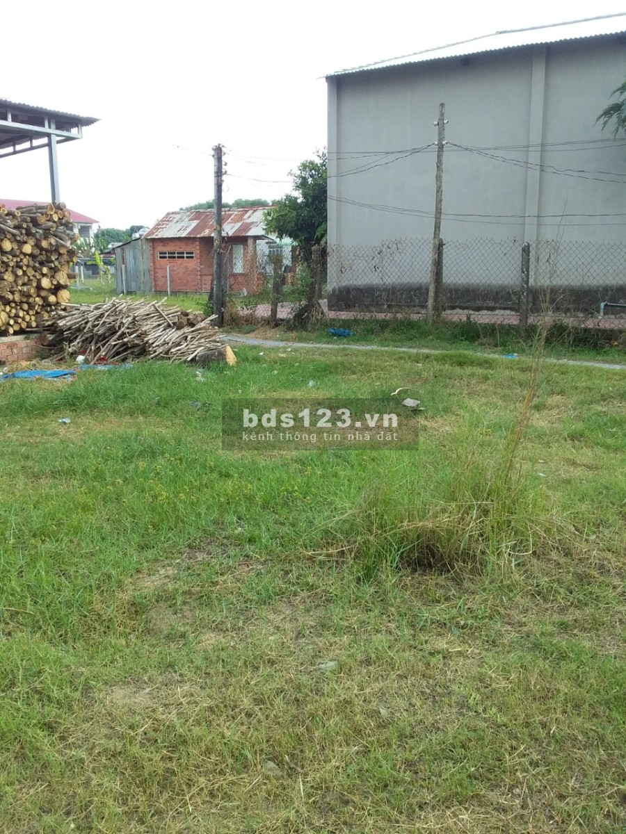 Cần bán đất pháp lý chính chủ huyện Gò Dầu giá đầu tư 580 triệu, dtsd 232.2 m2 khu dân cư đông