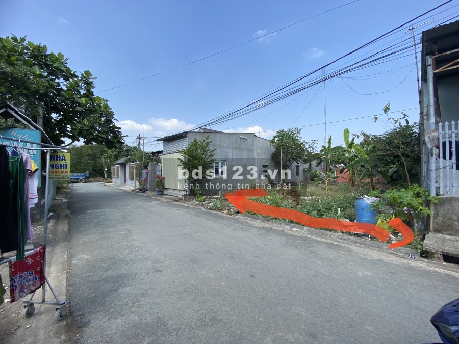 Bán đất Giang Điền sát trục chính diện tích 10x55m2, có 200m thổ cư lh 0398409876