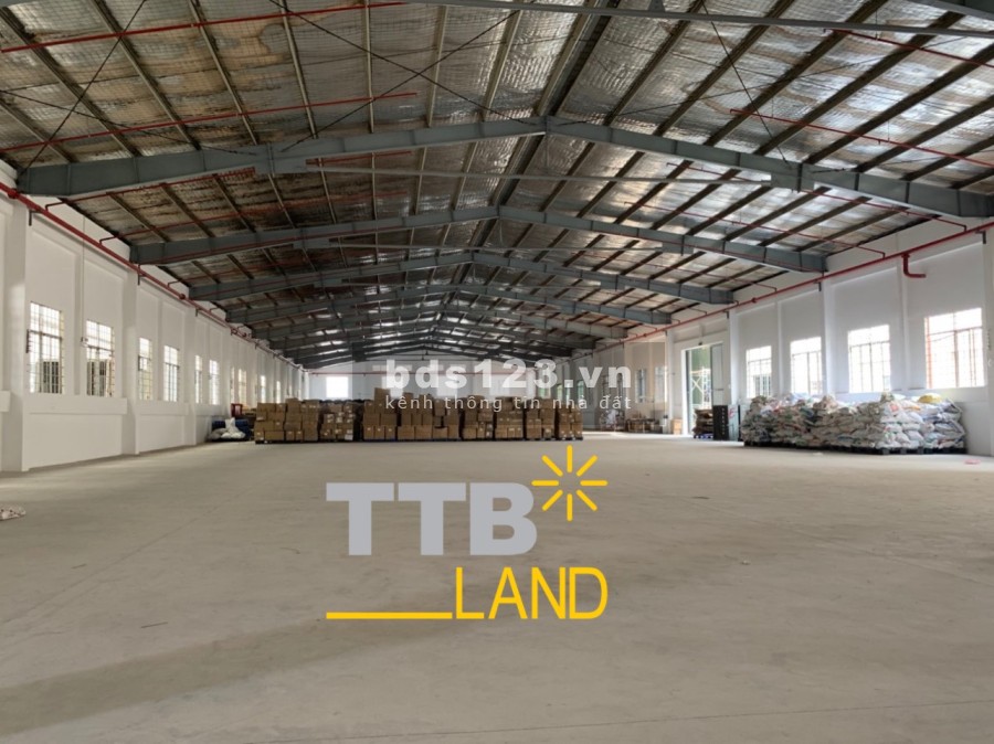 Cho thuê kho xưởng diện tích 1800m2 Xa Lộ Hà Nội, p. Linh Trung, Q. Thủ Đức, TP Thủ Đức