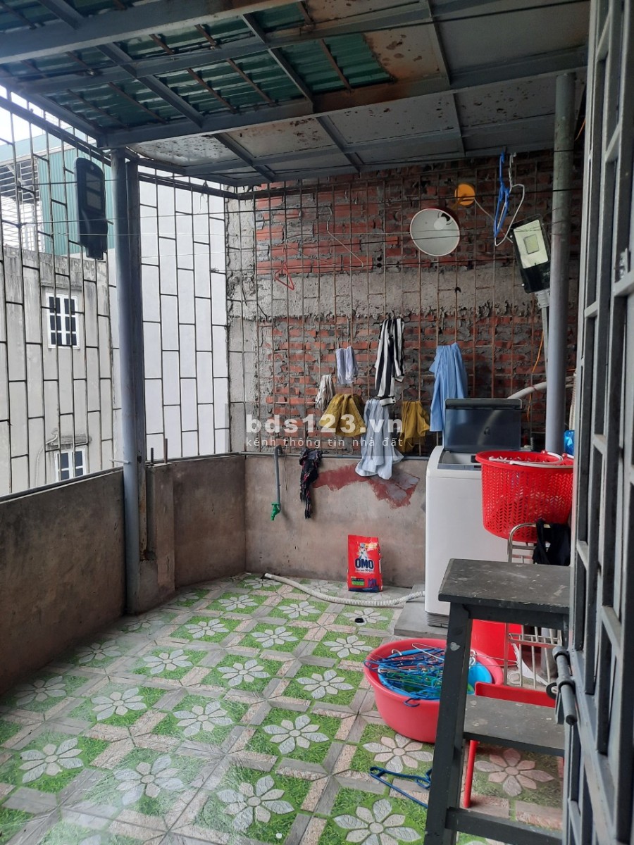 Gia đình mình cần b.á.n căn hộ tại Nam Dư, Hà Nội nhà chính chủ, vị trí đắc địa, tiện ích đủ