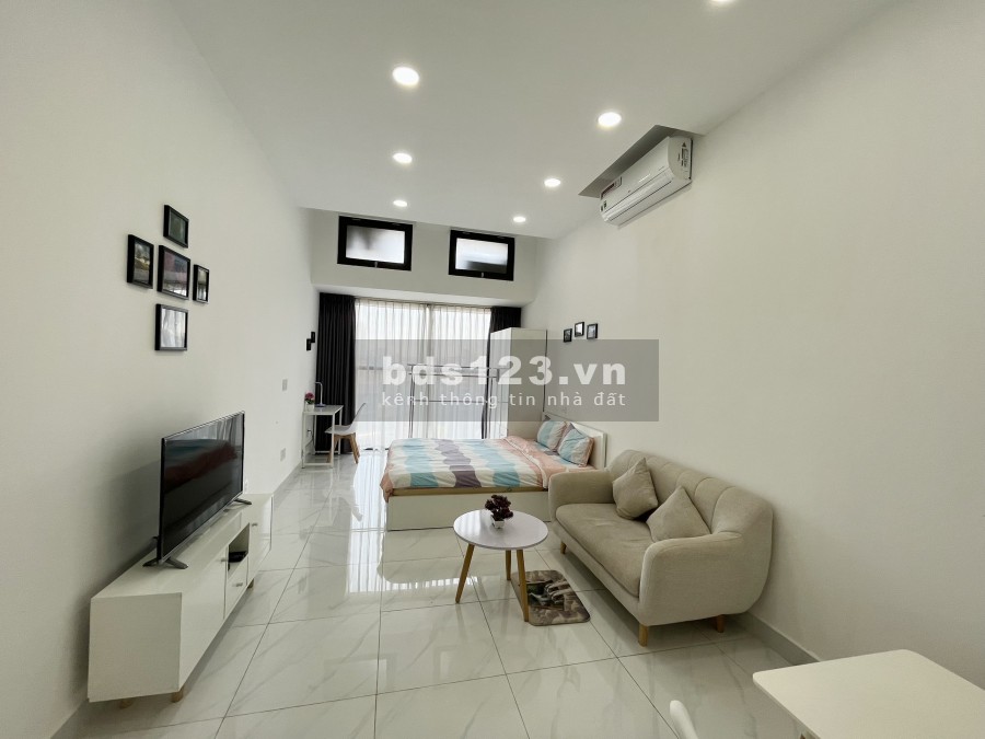 Studio nhỏ xinh The Sun Avenue cho người cần giá cho thuê chỉ 8.5 triệu/tháng, lhcc