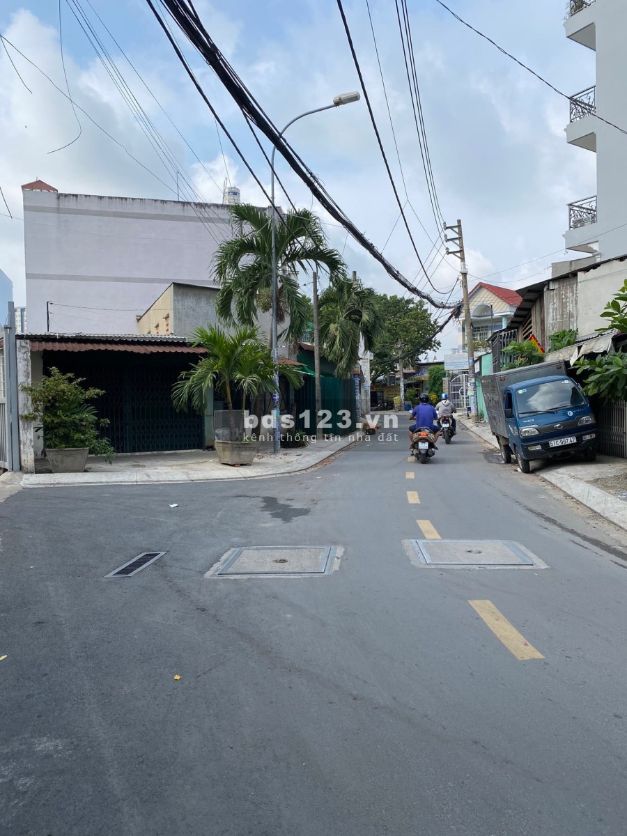 Bán gấp nhà phường Hiệp Thành, Quận 12 giá bán chỉ 4ty5 giấy tờ đầy đủ, pháp lý chính chủ