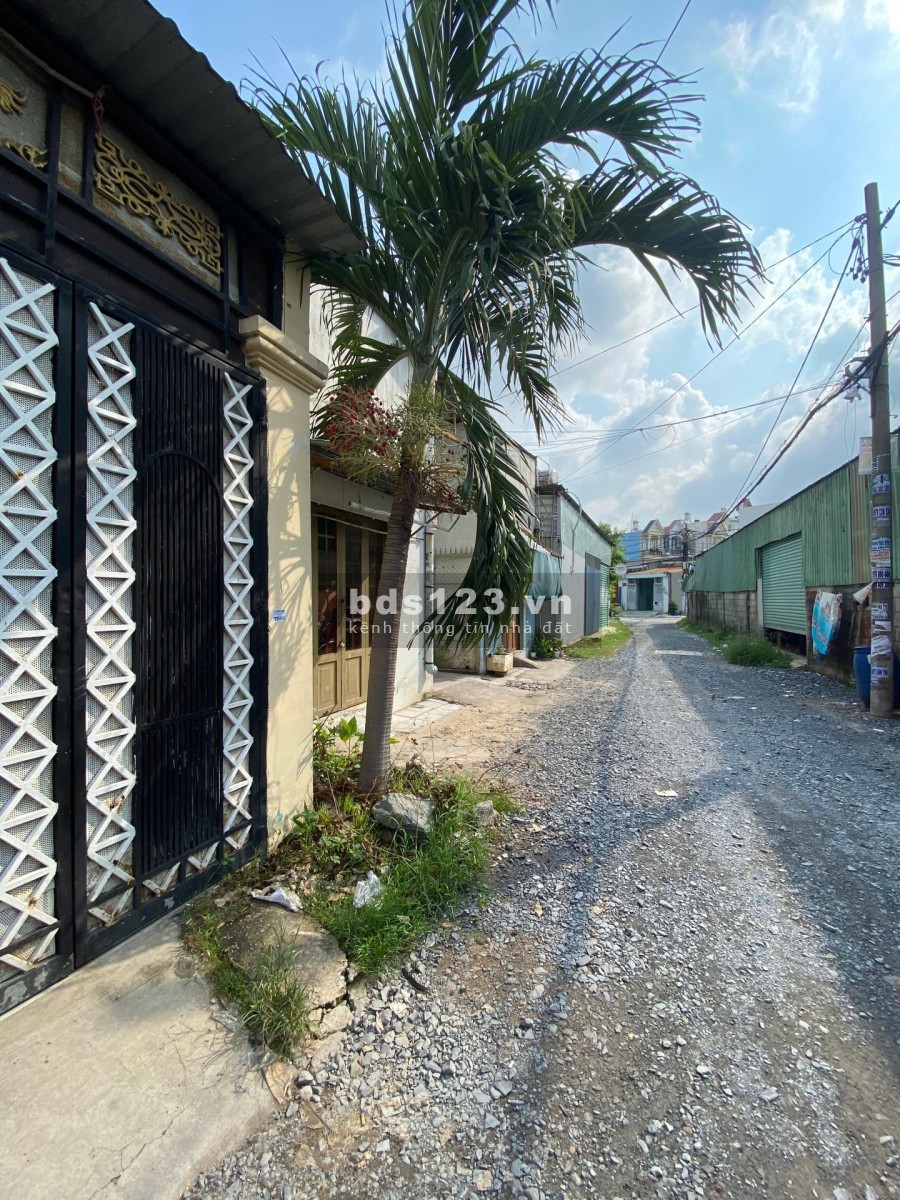 Bán gấp nhà phường Hiệp Thành, Quận 12 giá bán chỉ 4ty5 giấy tờ đầy đủ, pháp lý chính chủ