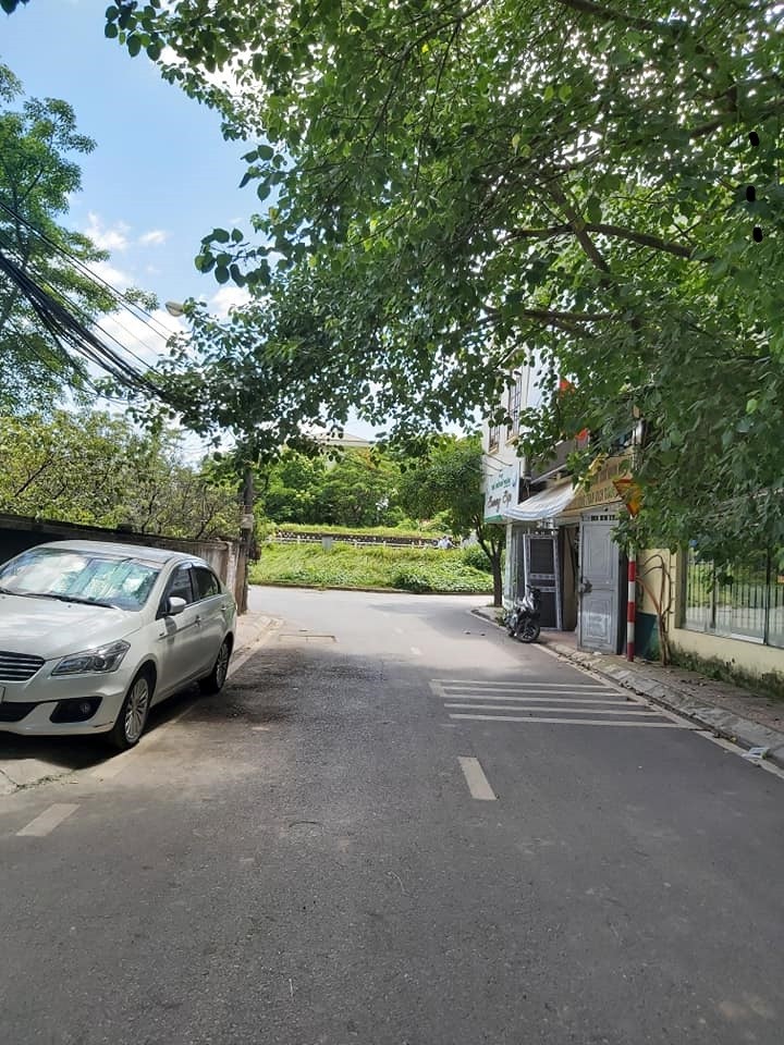 Bán đất phố Âu Cơ Nhật Tân, Tây Hồ ô tô tránh, kinh doanh, đầu tư, dt 64m2, giá 11 tỷ