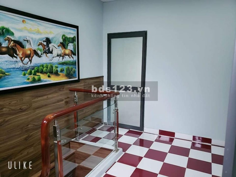 Bán nhà trung tâm qQuận Tân Bình, 3 tầng đẹp lung linh nhà mới ở ngay giá chỉ 4 tỷ