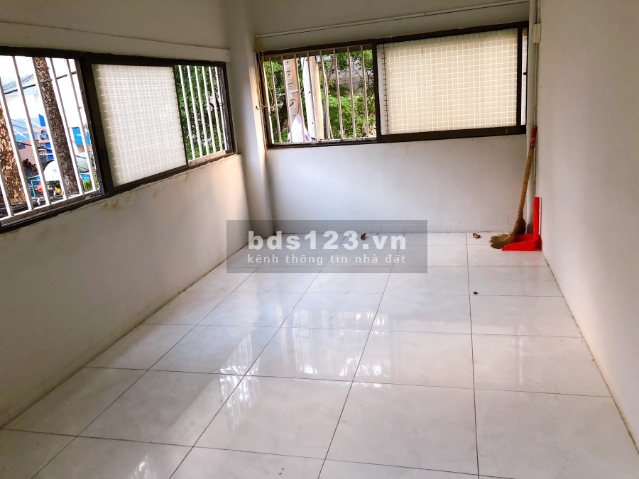 Bán cư xá Lý Thường Kiệt Quận 10 giá bán chỉ 2ty5 giấy tờ đầy đủ, pháp lý chính chủ