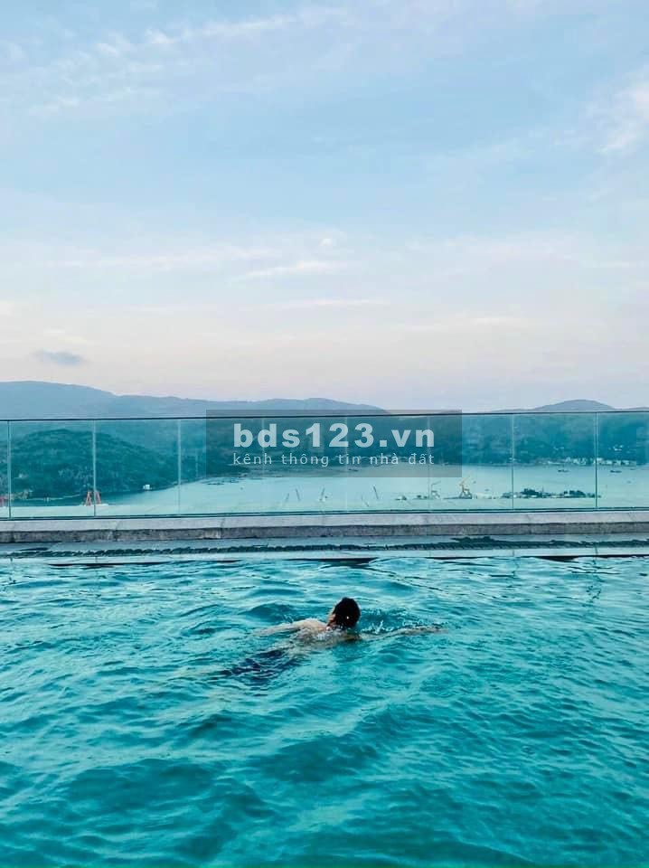 Gia đình chuyển nhà vào hồ chí minh nhường lại căn 1 ngủ 45 m2 view biển giá 1,4 tỷ