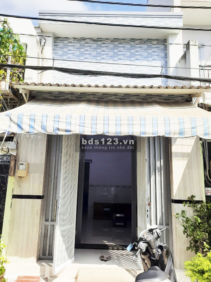 Bán nhà hẻm 1982 đường Huỳnh Tấn Phát, thị trấn Nhà Bè, huyện Nhà Bè giá tốt đầu tư