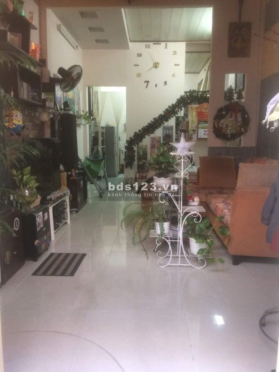 Cần bán gấp nhà Đường 42, phường Bình Trị Đông hẻm khu an ninh, yên tĩnh, giá tốt