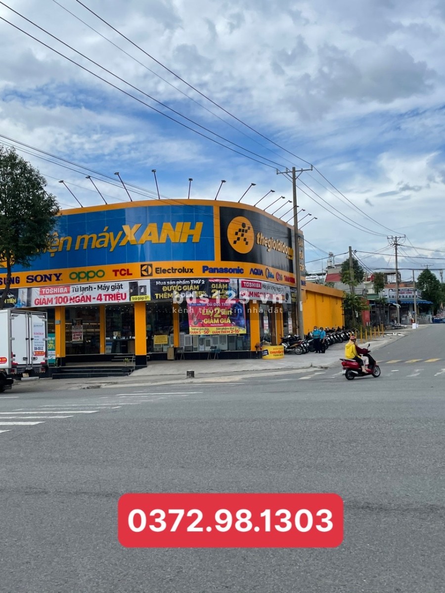 Nợ nặng lãi ngân hàng tôi cần bán gấp 4 dãy nhà trọ ngay KCN mới xây và 450m2 đất ngay chợ_ Giá Rẻ