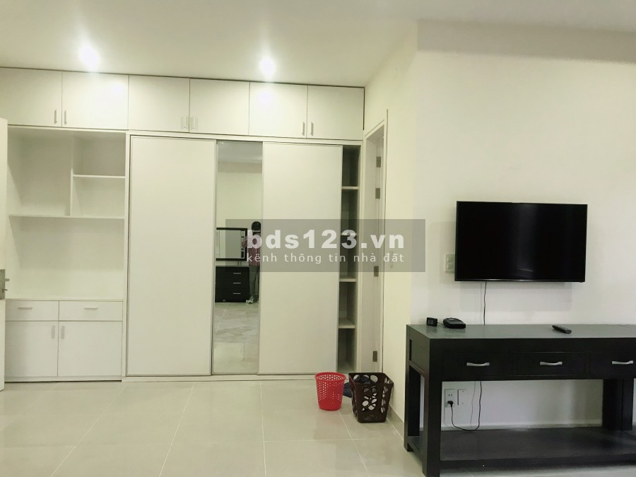 Cần cho thuê căn nhà trong khu The Oasis giá chỉ từ 16 triệu/tháng khu dân cư đông đúc