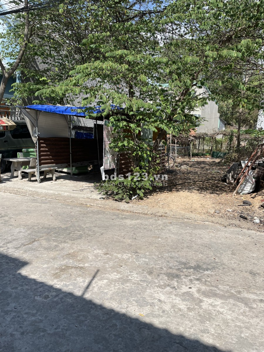 Gia đình chính chủ cần bán lô đất 200m2 tại ấp 2A Thới Hòa giá rẻ liên hệ 0972935963