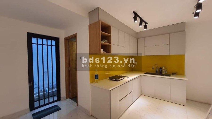 Cần bán nhà nguyên căn đẹp không tuỳ vết Quận Hải Châu, sổ sẵn, pháp lý rõ ràng, vị trí đẹp