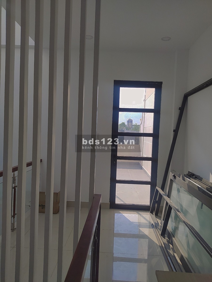 Cho thuê văn phòng, mặt bằng kinh doanh khu CityLand Gò Vấp giả rẻ đúc 4 tầng, giá tốt