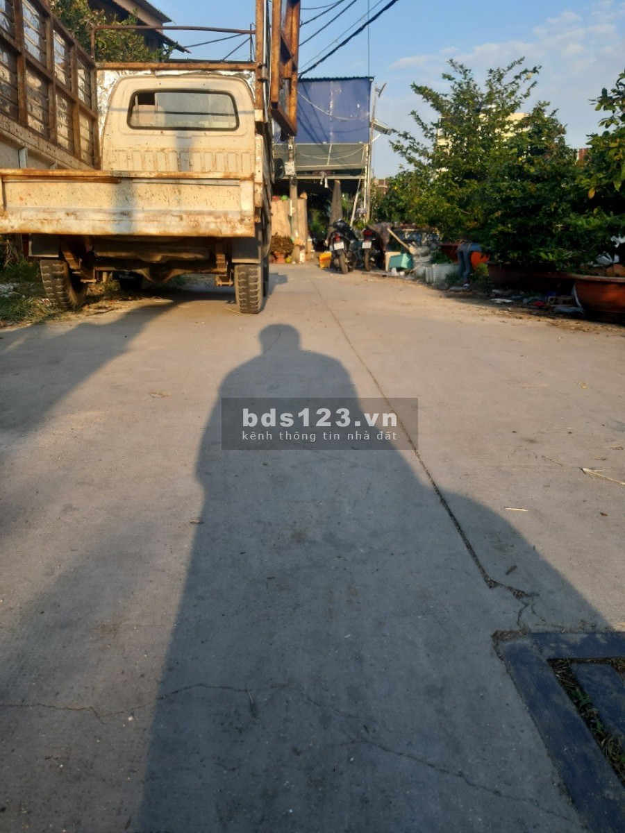 Chính chủ bán đất hẻm xe hơi 1 Sẹc Vườn Lài giá bán chỉ 3.69 tỷ thương lượng nhanh