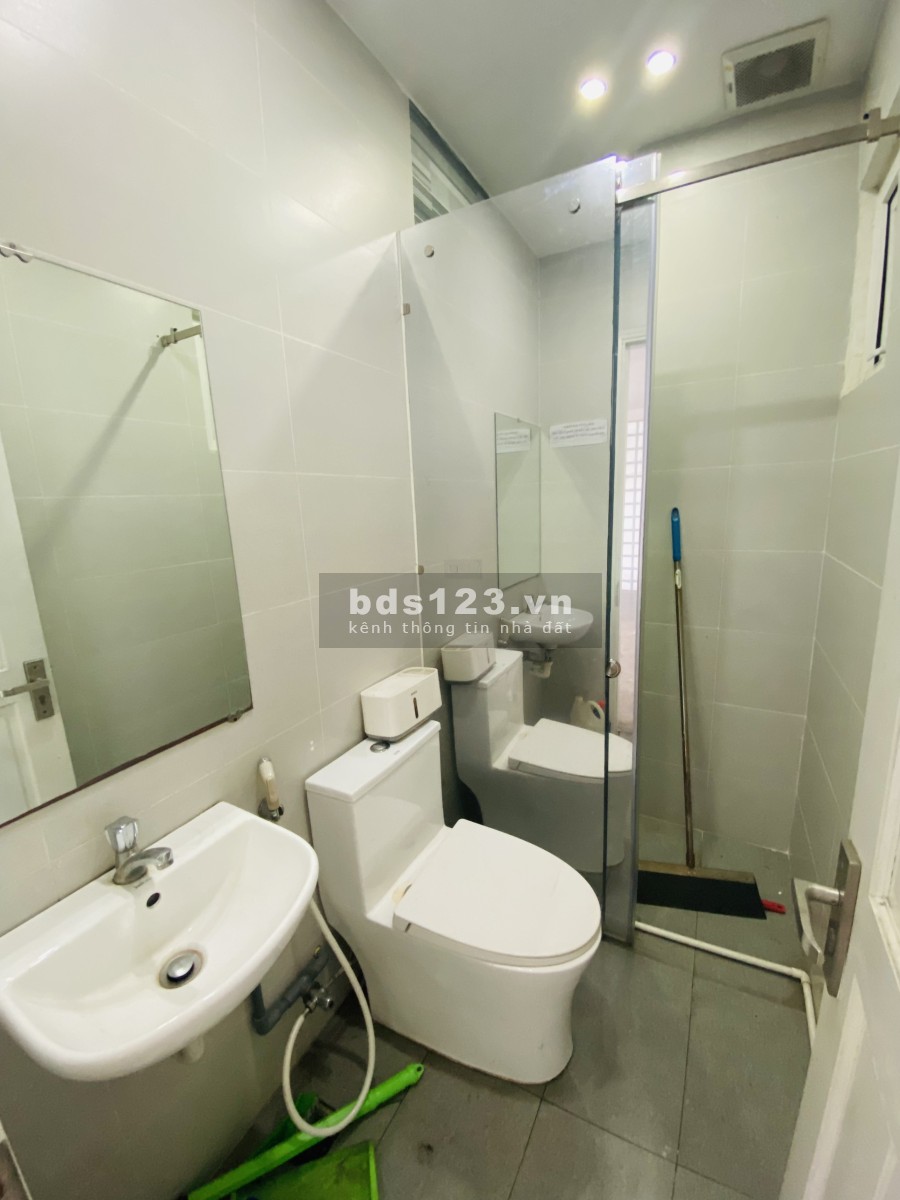 Mặt bằng rộng rãi khu vực đông đúc hiện đại Vero Homes diện tích 75m2, giá tốt